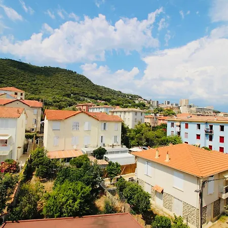 Le Petit Trotel - Nearby Beaches And Апартаменты *