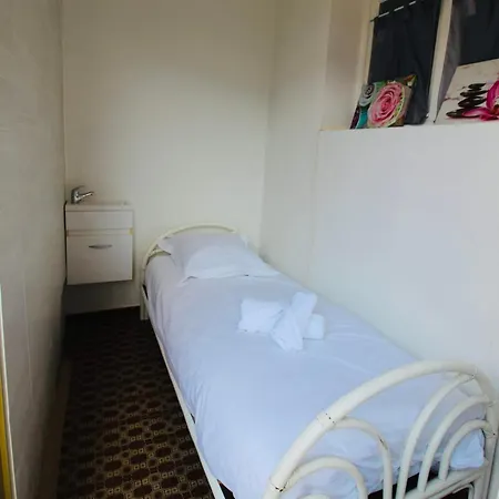 Le Petit Trotel - Nearby Beaches And Apartamento Ajaccio (Corsica)